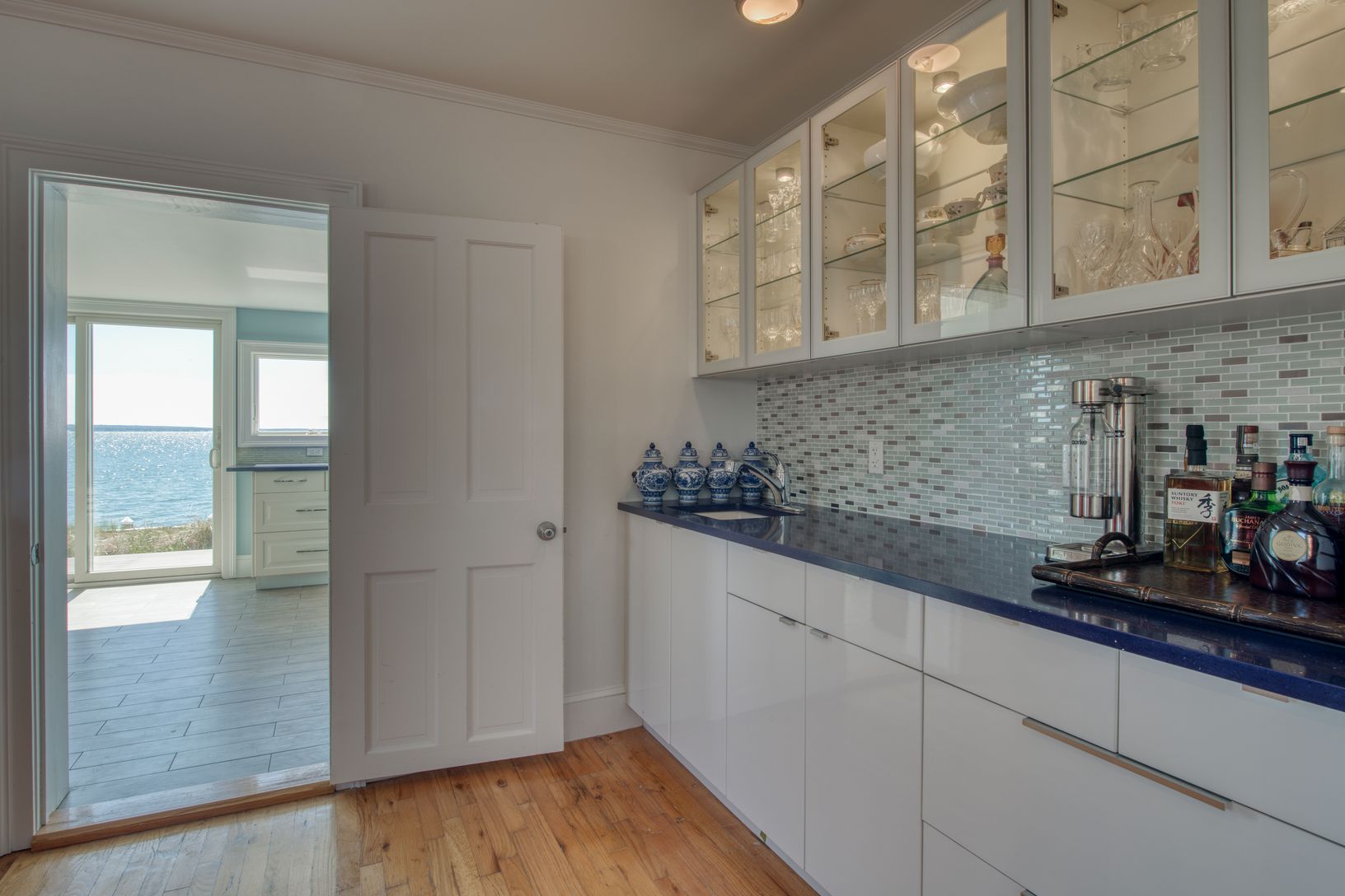  Master living room wet bar