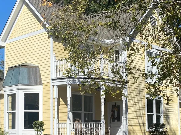 1007 Stratford Rd, Hattiesburg, MS 39402