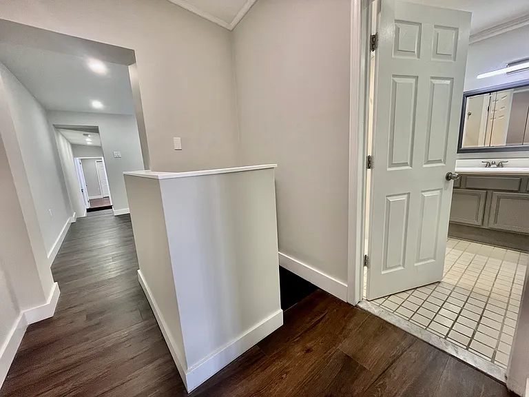 1005 Frankford Ave #2 — Photo 31