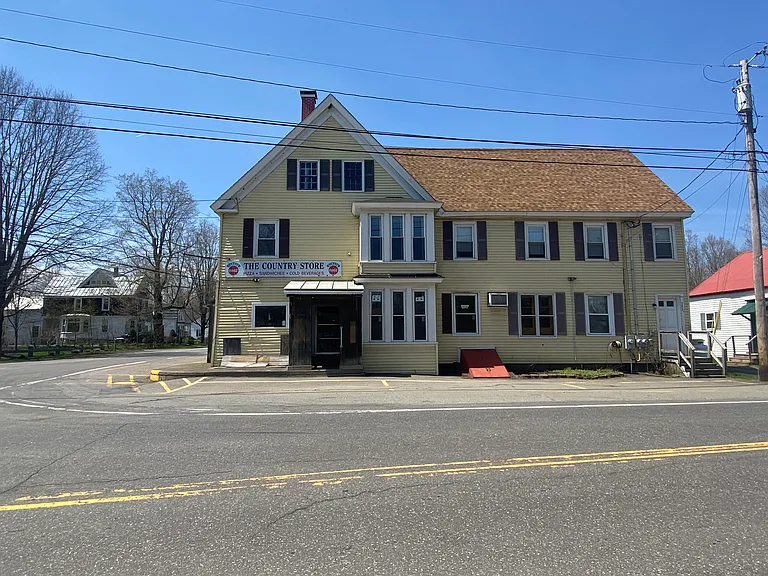 342 Main St #B — Photo 14