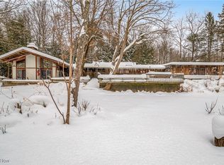 13610 Sperry Rd, Novelty, OH 44072