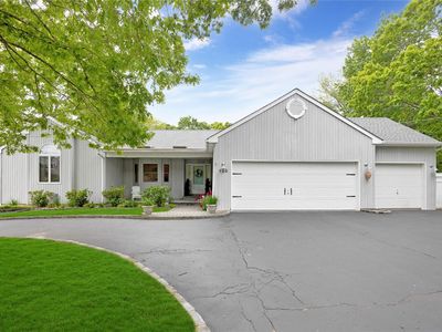 128 San Juan Drive, Hauppauge, NY, 11788