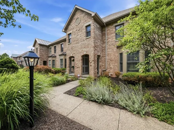 79 Shenot Rd, Wexford, PA 15090