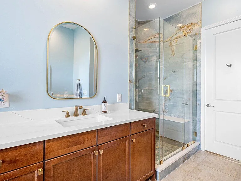 1875 Highland Grove Dr — Photo 18