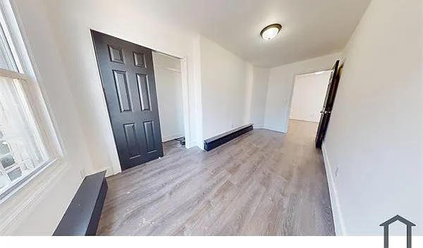3 bed, $3,500 — Photo 2