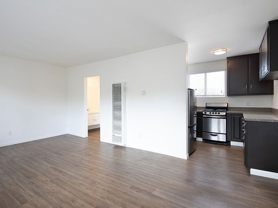 1st image of 4172 Mississippi St APT 17
