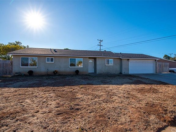 3rd image of 1306 Mira Flores Dr