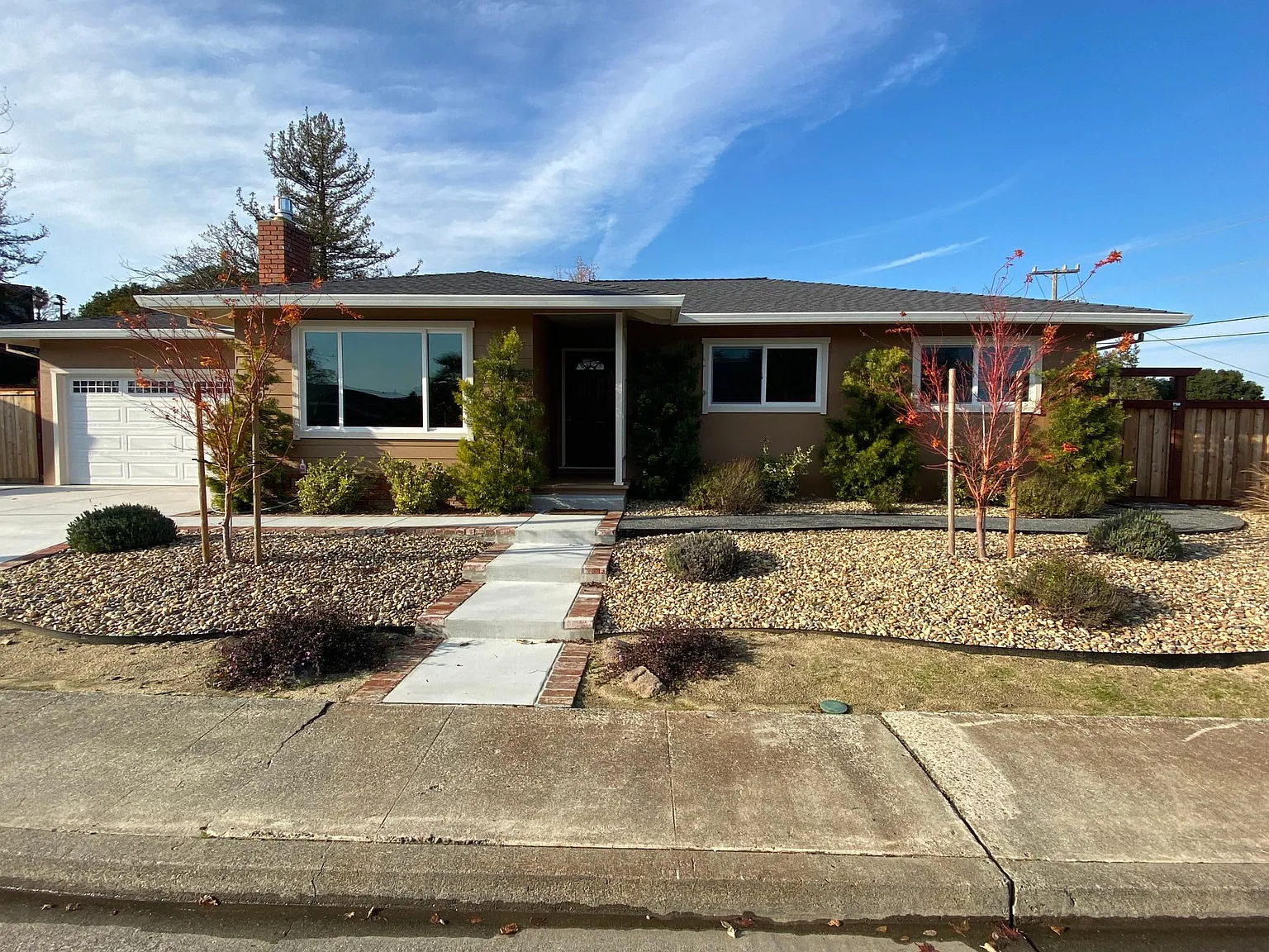 2 Harrison Ct photo 1