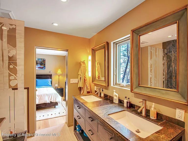 500 Fairway Dr — Photo 14