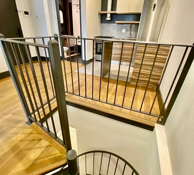 1st image of 242 Hawthorne St #11