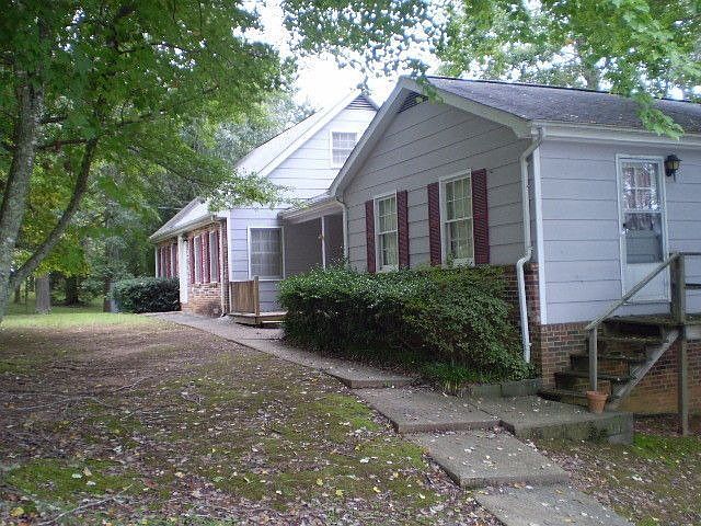 2nd image of 229 Big Springs Ave