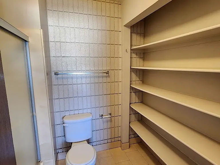 781 N Valley View Dr #1 — Photo 13