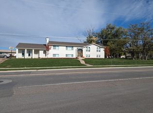 2955 S Bluff Rd, Syracuse, UT 84075