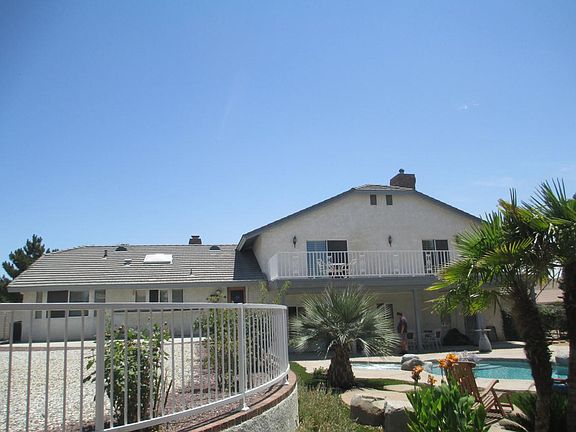 Exterior Back - Balcony