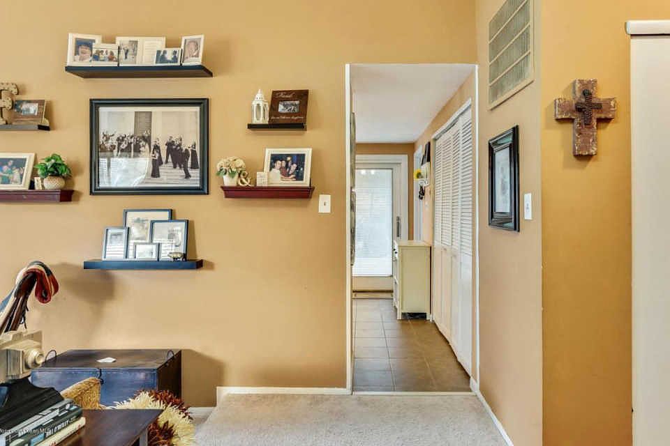 1st image of 30 Birmingham Dr