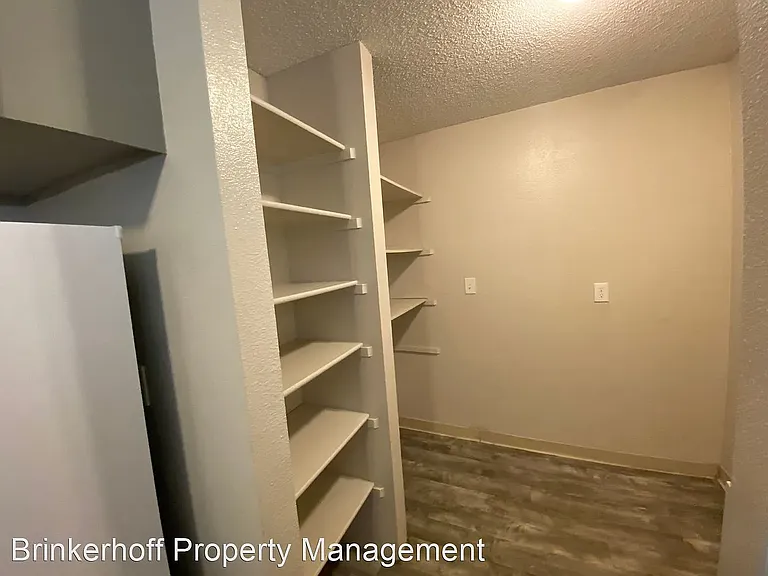 4701 W Dakota Ave #A — Photo 12