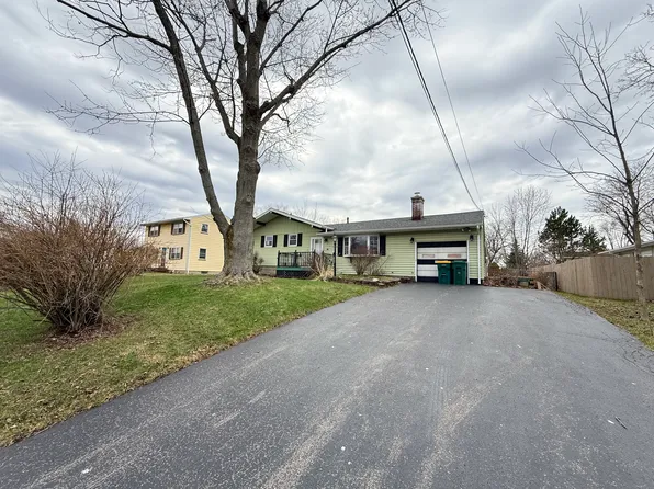 47 Academy Dr, Rochester, NY 14623