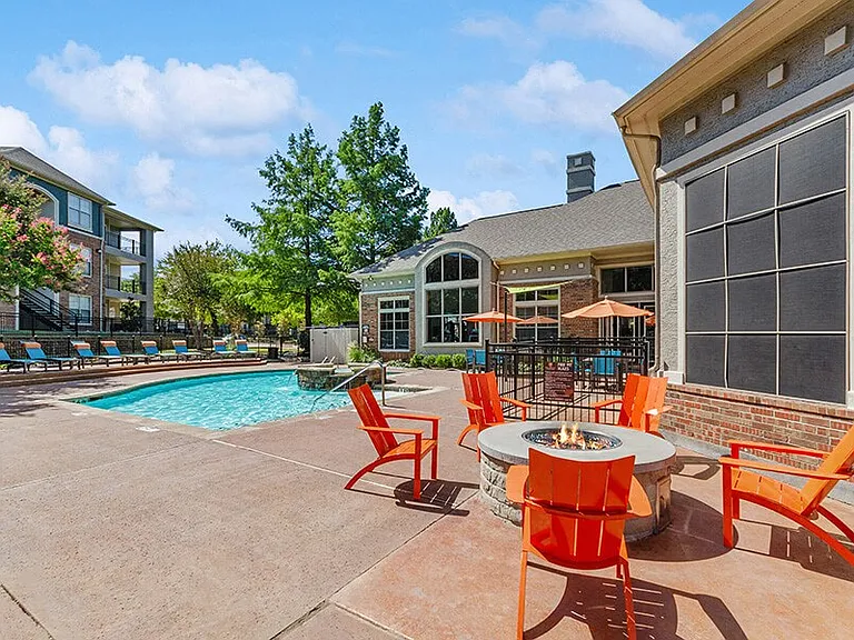 6202 Duck Creek Dr — Photo 11