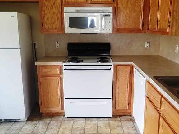 4th image of 306 Janelle Dr APT B