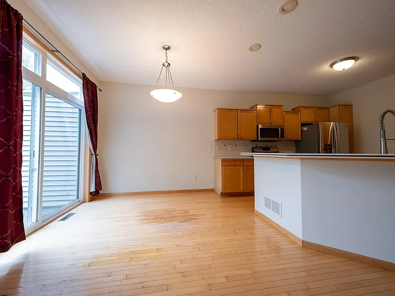 591 Crane Creek Ln — Photo 7