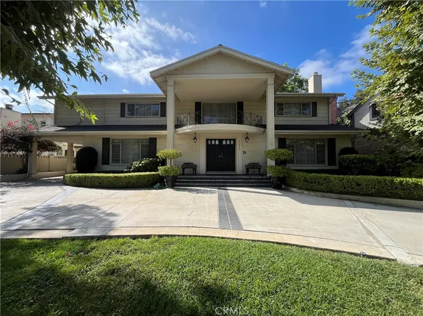 15430 Valley Vista Blvd, Sherman Oaks, CA 91403