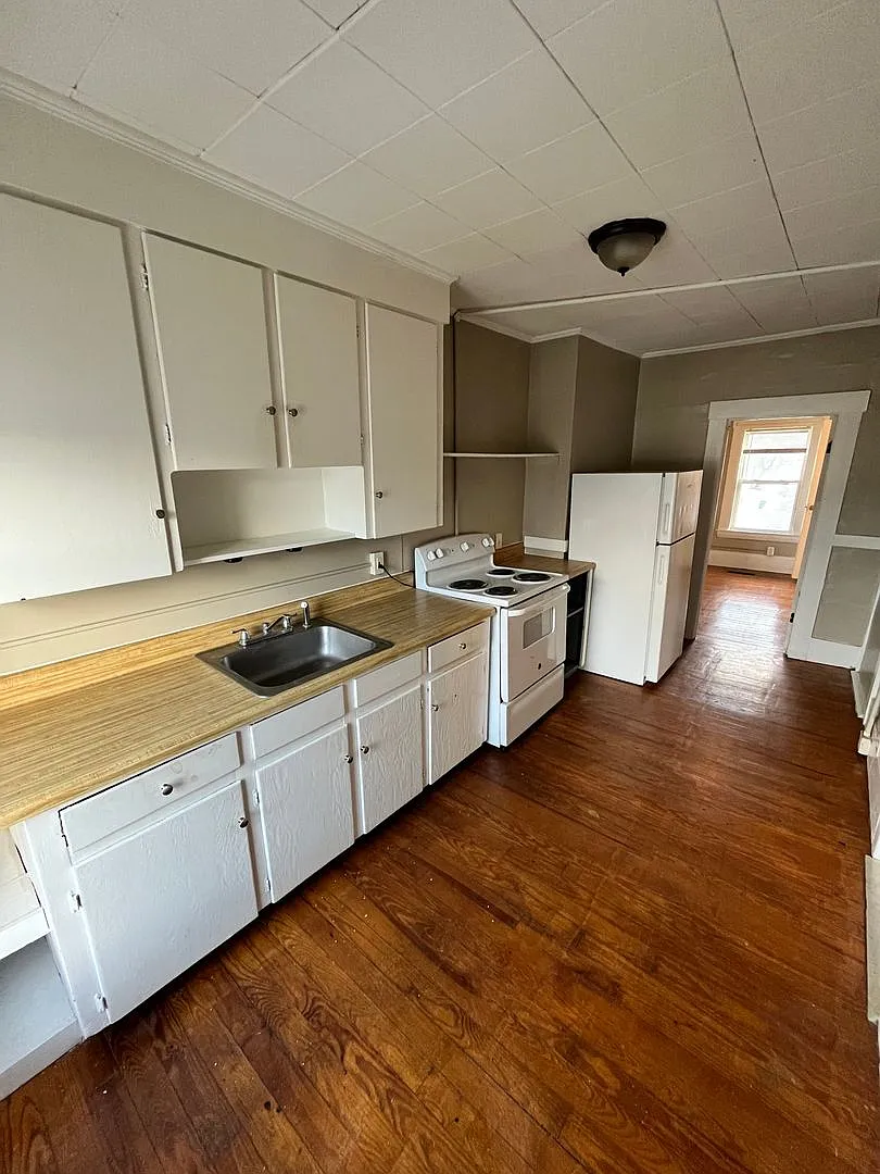 62 Charles Street — Photo 3