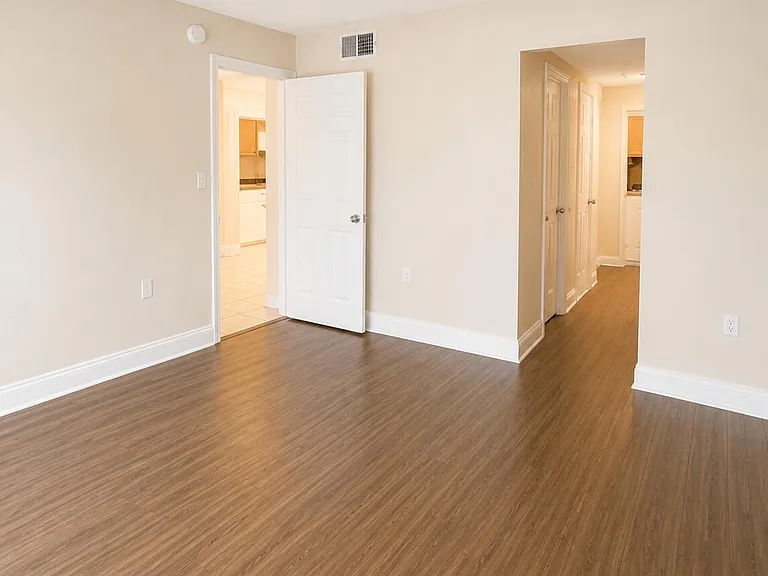 4205 N University Dr #106 — Photo 19