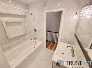 2256 E Monmouth St #1, Philadelphia, PA