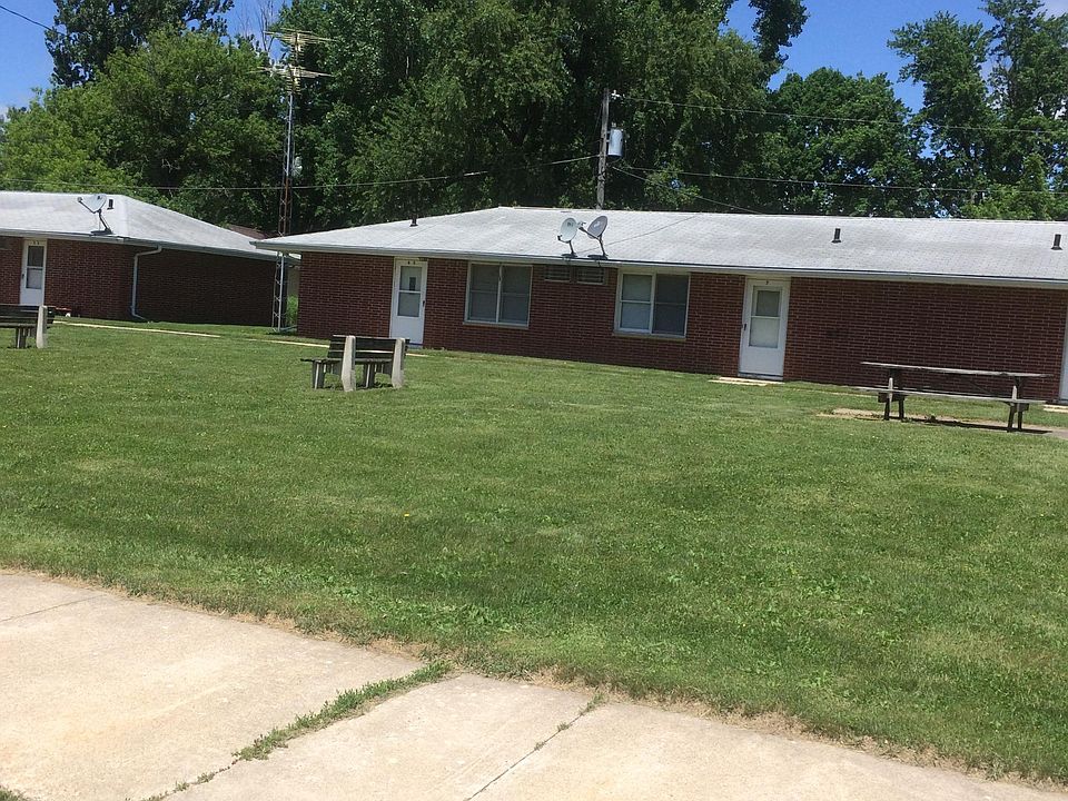 Unit is the one on the left of building so no adjoining apartment on that side
