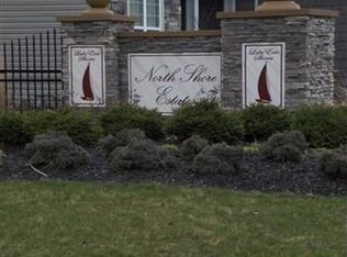 1616 N Shore Dr, Painesville, OH 44077