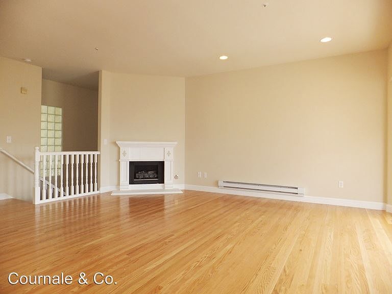 1st image of 6838 Geary Blvd APT 2