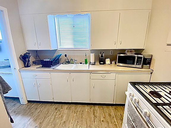 2nd image of 640 E 600 N