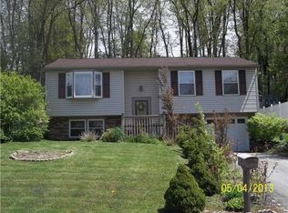 1891 Colleen Dr, North Huntingdon, PA