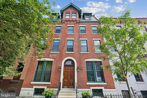 1911 Green St #6 Photo 1