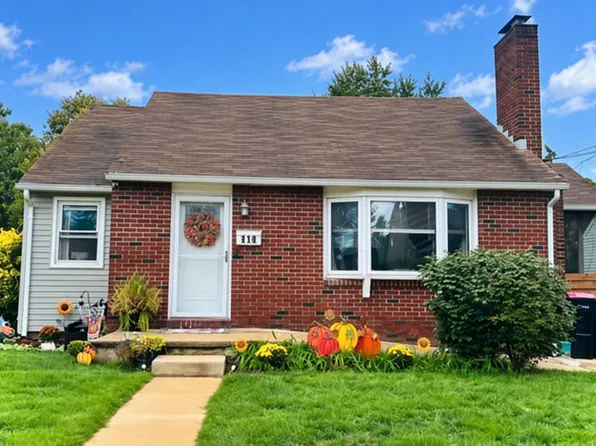 818 Price Ave, Glendora, NJ 08029