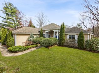 15 Ethan Dr, Windsor, CT 06095