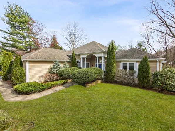 15 Ethan Drive, Windsor, CT 06095