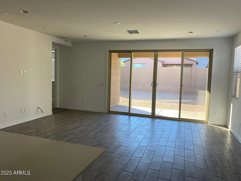 1651 W Paseo Way — Photo 11