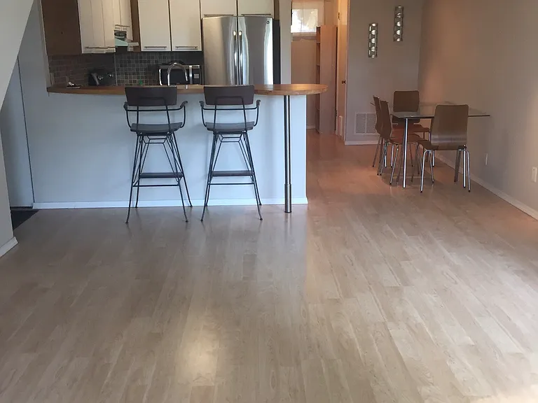 1900 Grove Ct #105 — Photo 3