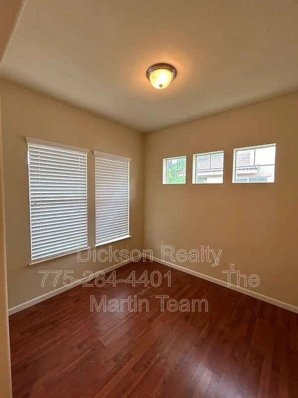 3 bed, 2.0 bath, 1563 sqft, $2,495 — Photo 3