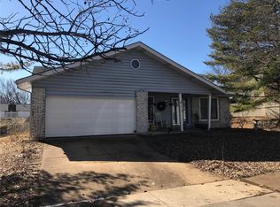 514 Red Bridge Ct, Ballwin, MO 63021