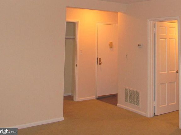 4th image of 3930 Langley Ct NW APT D640