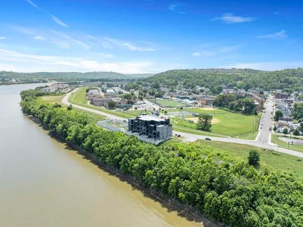 745 Manhattan Blvd #203, Dayton, KY 41074