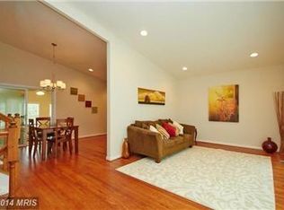 4005 Javins Dr, Alexandria, VA 22310
