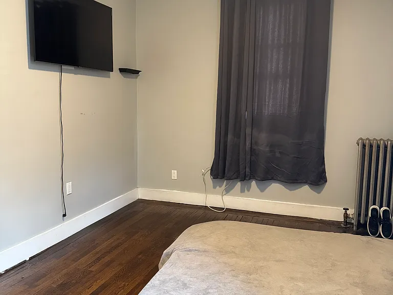 480 Concord Ave — Photo 1