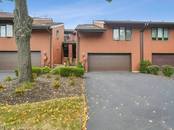 23 Moran Rd, West Orange Twp., NJ 07052