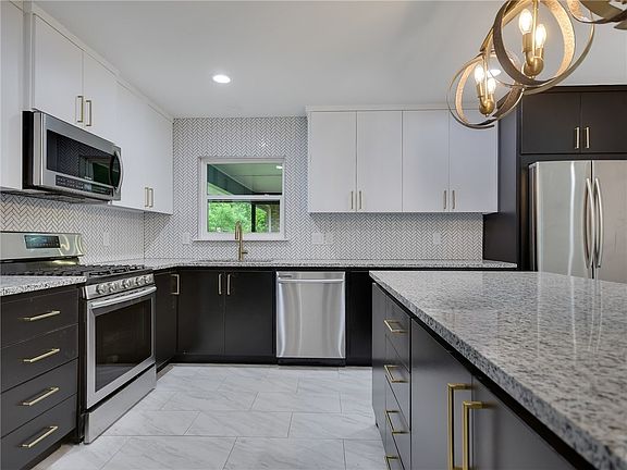 2nd image of 7609 Tisdale Dr
