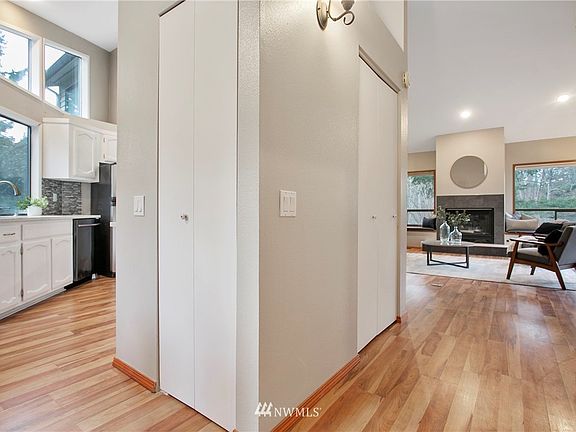 Entry way: kitchen to the left, storage room to the right, living room straight. 