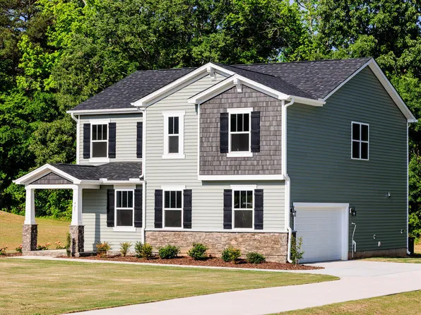 427 Fast Pitch Ln, Four Oaks, NC 27524