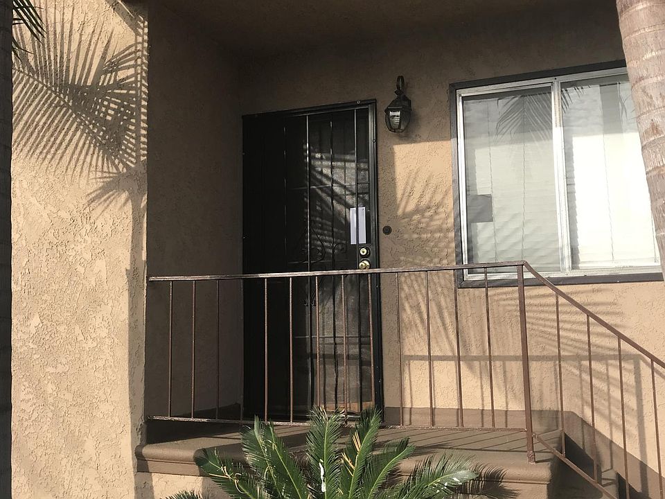 2nd image of 611 S Cabrillo Ave APT 1